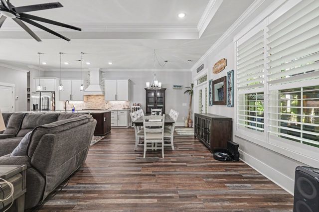 2612 Henagan Ln., Myrtle Beach, SC 29588