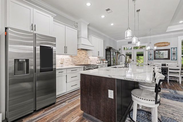 2612 Henagan Ln., Myrtle Beach, SC 29588