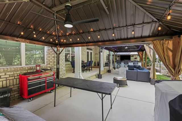 2612 Henagan Ln., Myrtle Beach, SC 29588