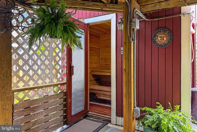 7052 WARDELL ST, Annandale, VA 22003