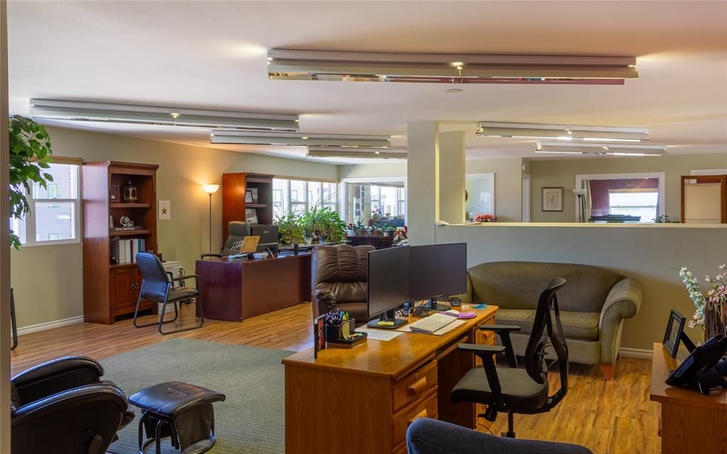 833 N Last Chance Gulch, Helena, MT 59601 photo 9