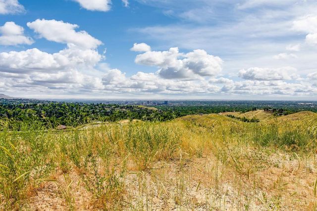 3597 N Scenic Ridge Lane, Boise, ID 83714