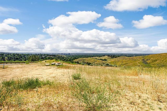 3597 N Scenic Ridge Lane, Boise, ID 83714