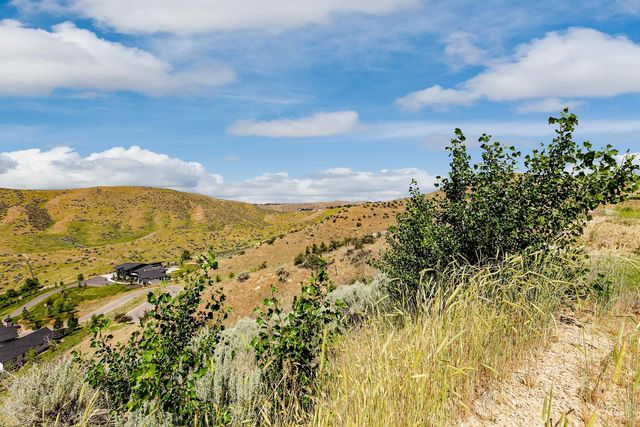 3597 N Scenic Ridge Lane, Boise, ID 83714