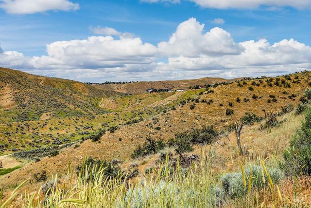 3597 N Scenic Ridge Lane, Boise, ID 83714
