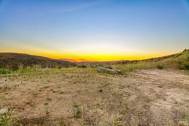 3597 N Scenic Ridge Lane, Boise, ID 83714