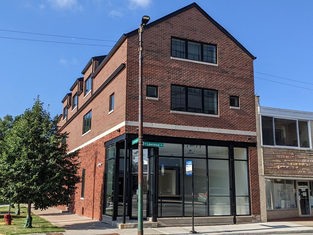 5001 W Lawrence Avenue, Chicago, IL 60630
