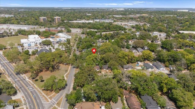 678 LINWOOD Avenue, Jacksonville, FL 32206