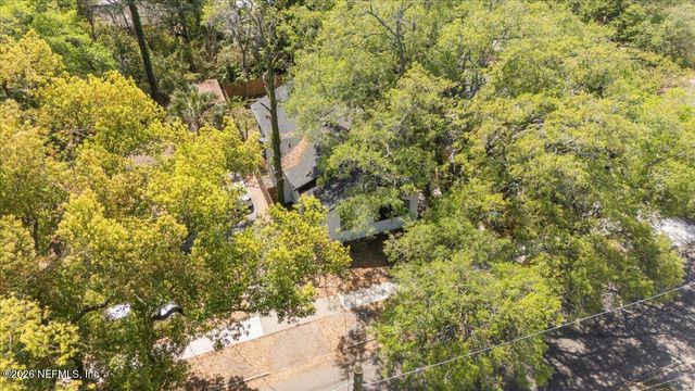 678 LINWOOD Avenue, Jacksonville, FL 32206