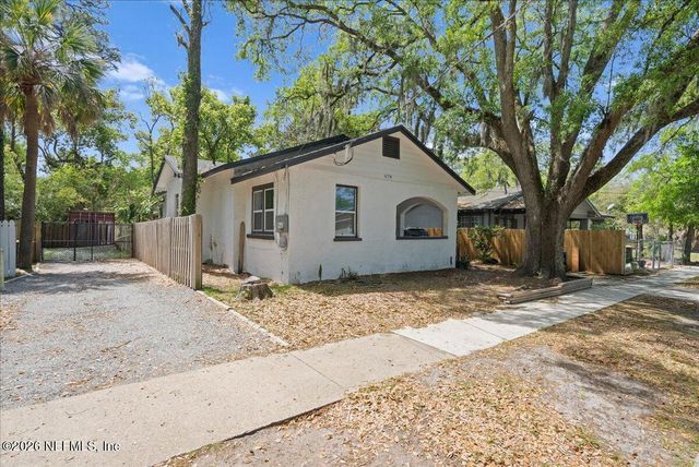 678 LINWOOD Avenue, Jacksonville, FL 32206