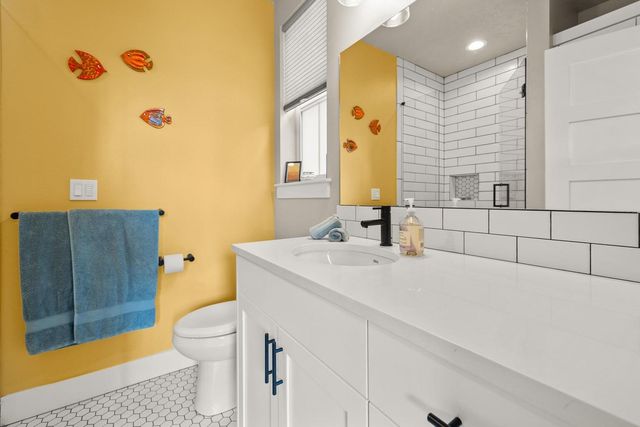 1112 N Wildflower Lane, Sisters, OR 97759