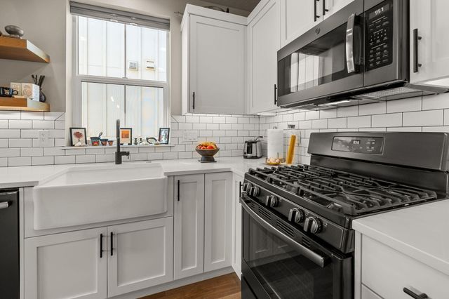 1112 N Wildflower Lane, Sisters, OR 97759