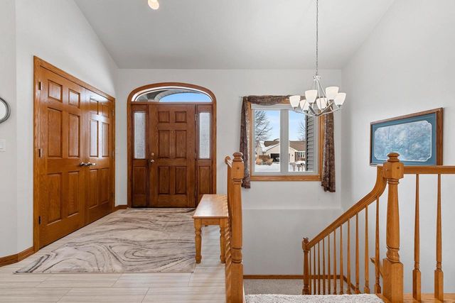 2875 BRISTOL MOUNTAIN TRAIL, Green Bay, WI 54313