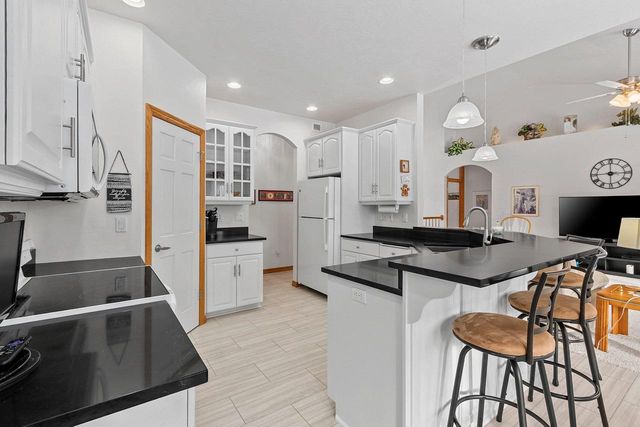 2875 BRISTOL MOUNTAIN TRAIL, Green Bay, WI 54313