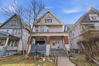 3903 W Walnut STREET #3905, Milwaukee, WI 53208