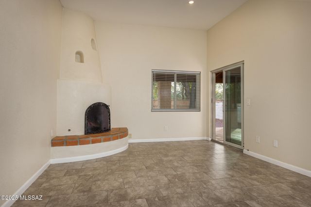 2940 E Weymouth Street, Tucson, AZ 85716