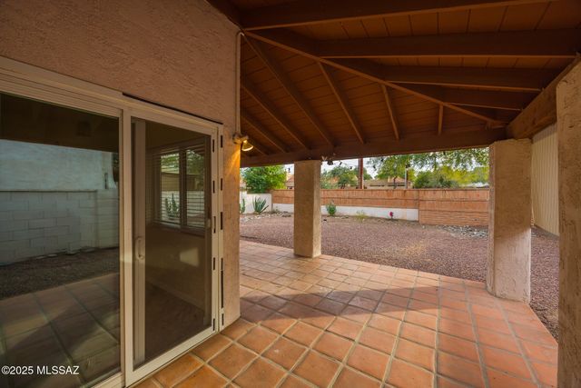 2940 E Weymouth Street, Tucson, AZ 85716