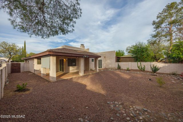 2940 E Weymouth Street, Tucson, AZ 85716
