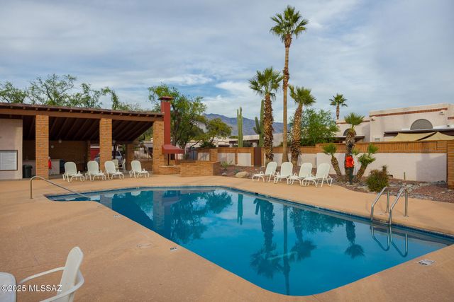 2940 E Weymouth Street, Tucson, AZ 85716