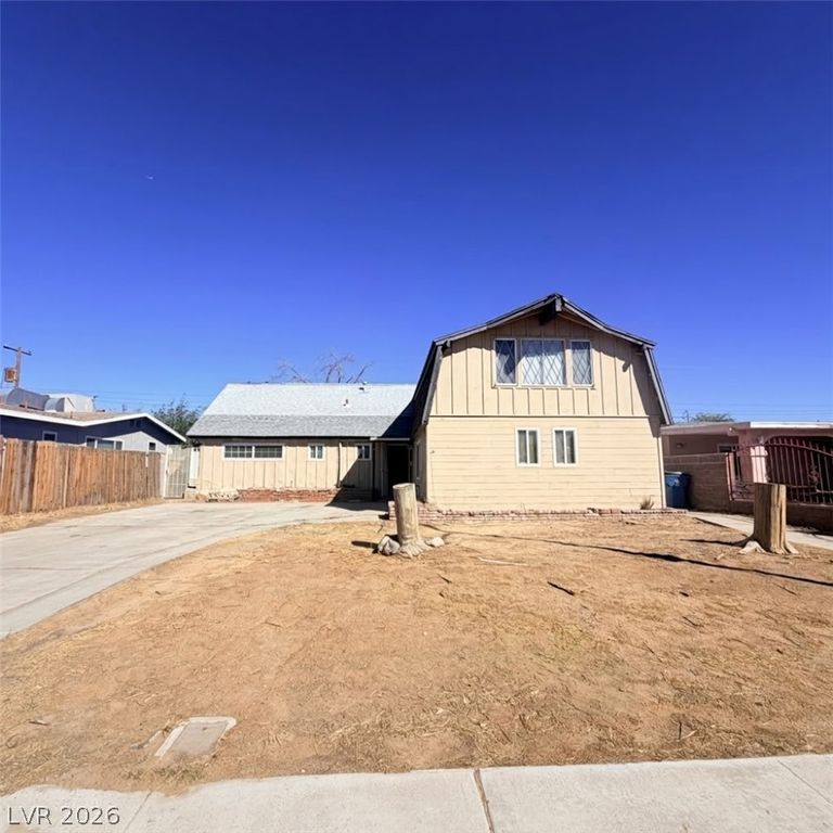 5216 Doe Avenue, Las Vegas, NV 89146 — exterior