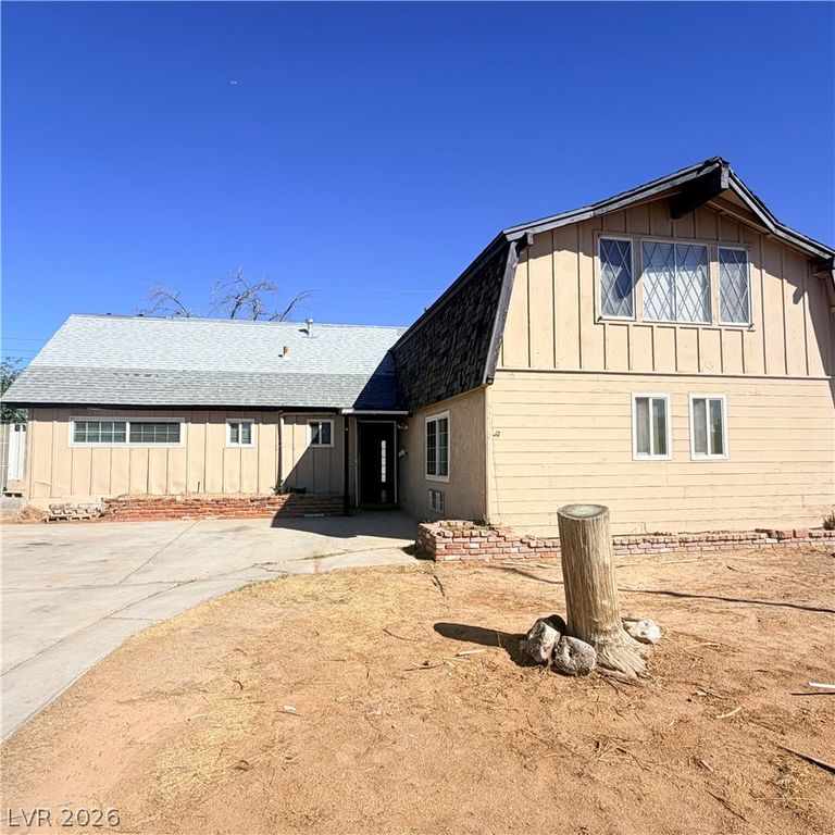 5216 Doe Avenue, Las Vegas, NV 89146 — photo 2