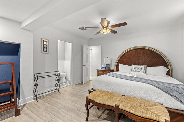 944 Hansen Street, West Palm Beach, FL 33405
