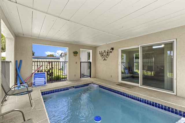 944 Hansen Street, West Palm Beach, FL 33405
