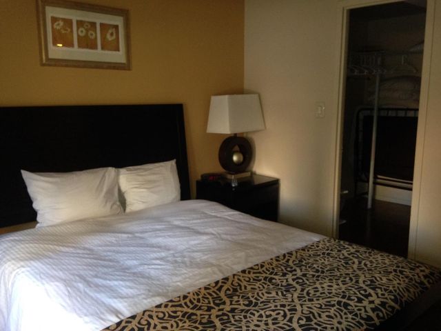 150 W 51st St Apt 1126, New York City, NY 10019