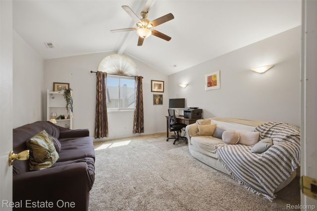 29363 Laurel Drive, Farmington Hills, MI 48331