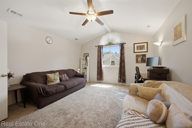 29363 Laurel Drive, Farmington Hills, MI 48331