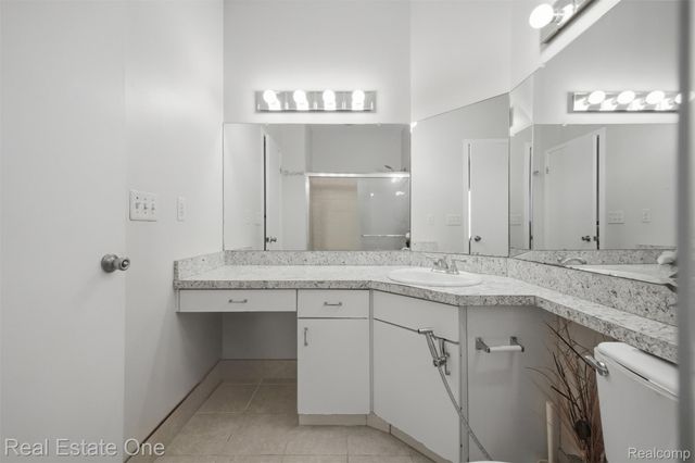 29363 Laurel Drive, Farmington Hills, MI 48331