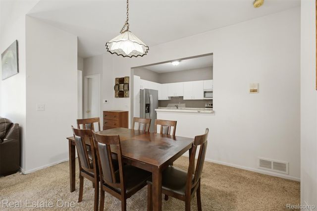 29363 Laurel Drive, Farmington Hills, MI 48331
