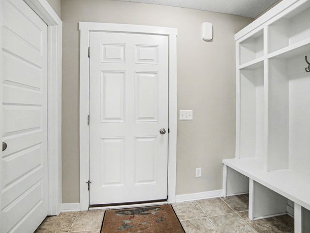 2041 Juniper Circle, Muskegon, MI 49445