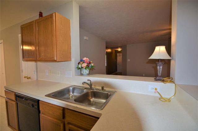 5126 Riverwood Drive, Richmond, TX 77469