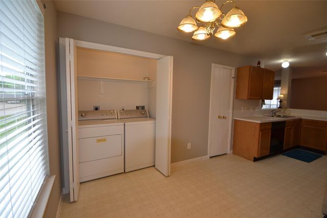 5126 Riverwood Drive, Richmond, TX 77469