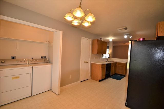 5126 Riverwood Drive, Richmond, TX 77469