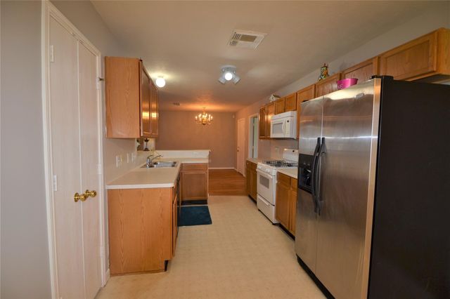 5126 Riverwood Drive, Richmond, TX 77469