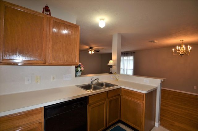5126 Riverwood Drive, Richmond, TX 77469