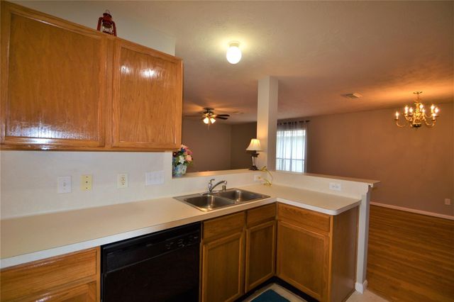5126 Riverwood Drive, Richmond, TX 77469
