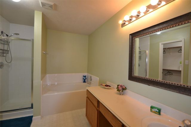5126 Riverwood Drive, Richmond, TX 77469