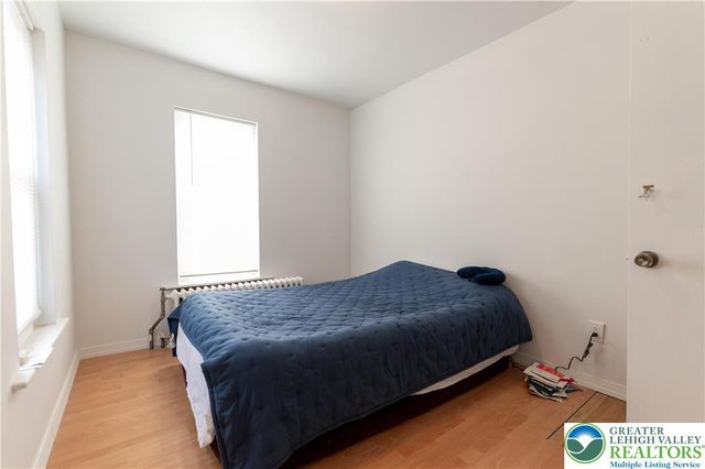 233 North Poplar Street, Allentown City, PA 18102