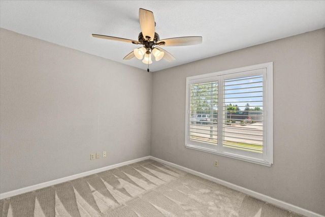 1909 Nadine Ave, Modesto, CA 95351