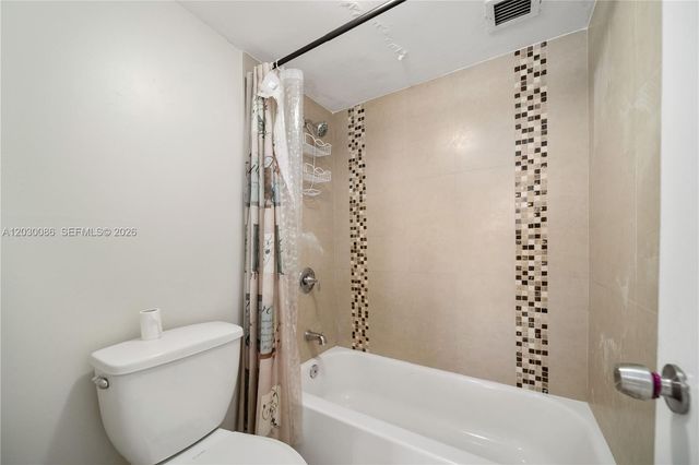 16740 NE 9th Avenue 609, North Miami Beach, FL 33162