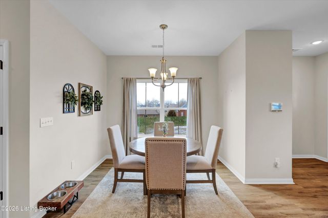 848 Rosemary Ln, La Grange, KY 40031