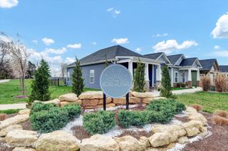 848 Rosemary Ln, La Grange, KY 40031