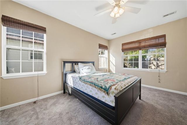 3332 Gwin ST, Portsmouth, VA 23704