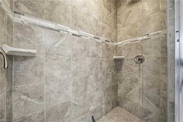 3332 Gwin ST, Portsmouth, VA 23704