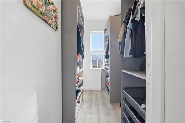 3332 Gwin ST, Portsmouth, VA 23704