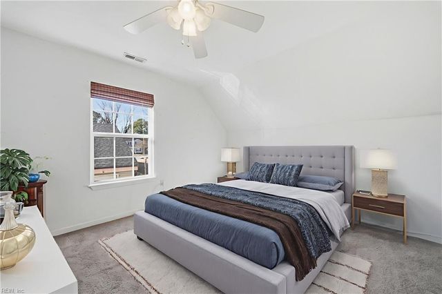 3332 Gwin ST, Portsmouth, VA 23704