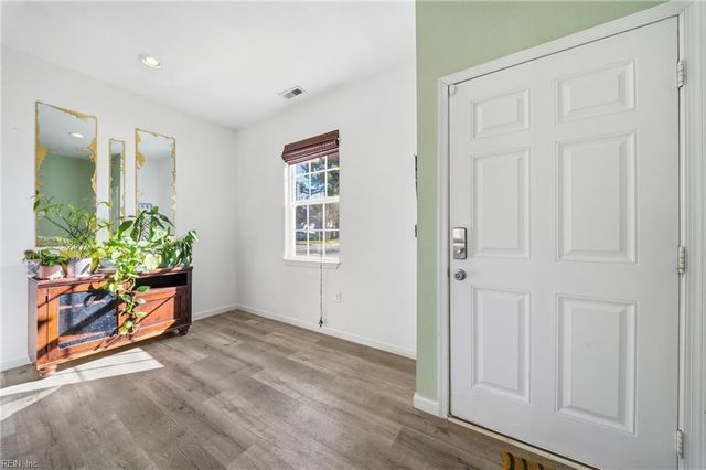 3332 Gwin ST, Portsmouth, VA 23704